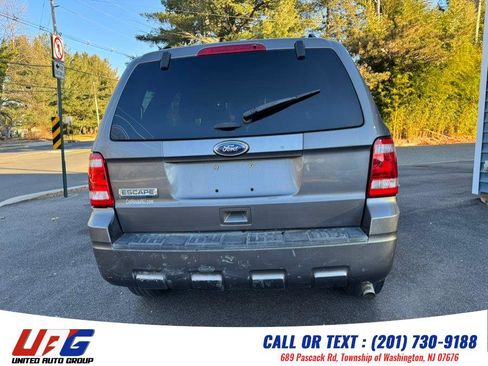 Used 2011 Ford Escape XLT w/ 202A Rapid Spec Order Code image 9