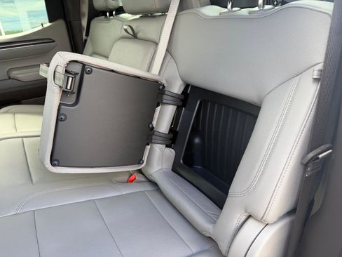 Certified 2024 Chevrolet Silverado 1500 LTZ w/ LTZ Convenience Package II AWD/4WD image 19