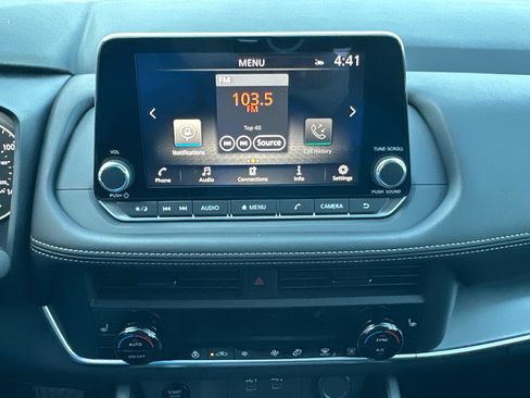 New 2026 Nissan Rogue SV w/ Cold Weather Package AWD/4WD image 33