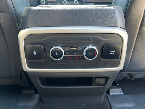 Certified 2023 Ford Expedition Limited AWD/4WD image 38