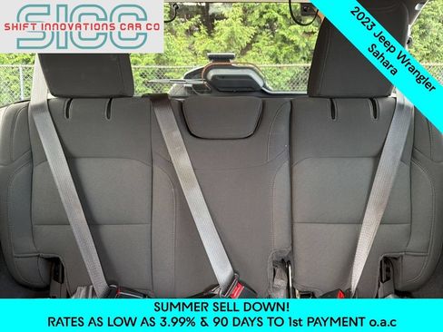 Used 2023 Jeep Wrangler Unlimited Sahara AWD/4WD image 22