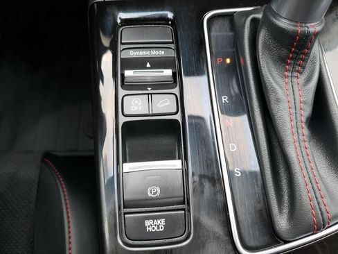 Certified 2025 Acura ADX A-Spec image 33