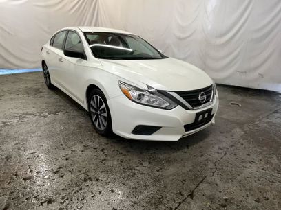 Used 2017 Nissan Altima 2.5 SV