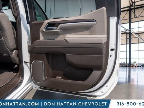 Used 2025 GMC Sierra 1500 SLT AWD/4WD image 22