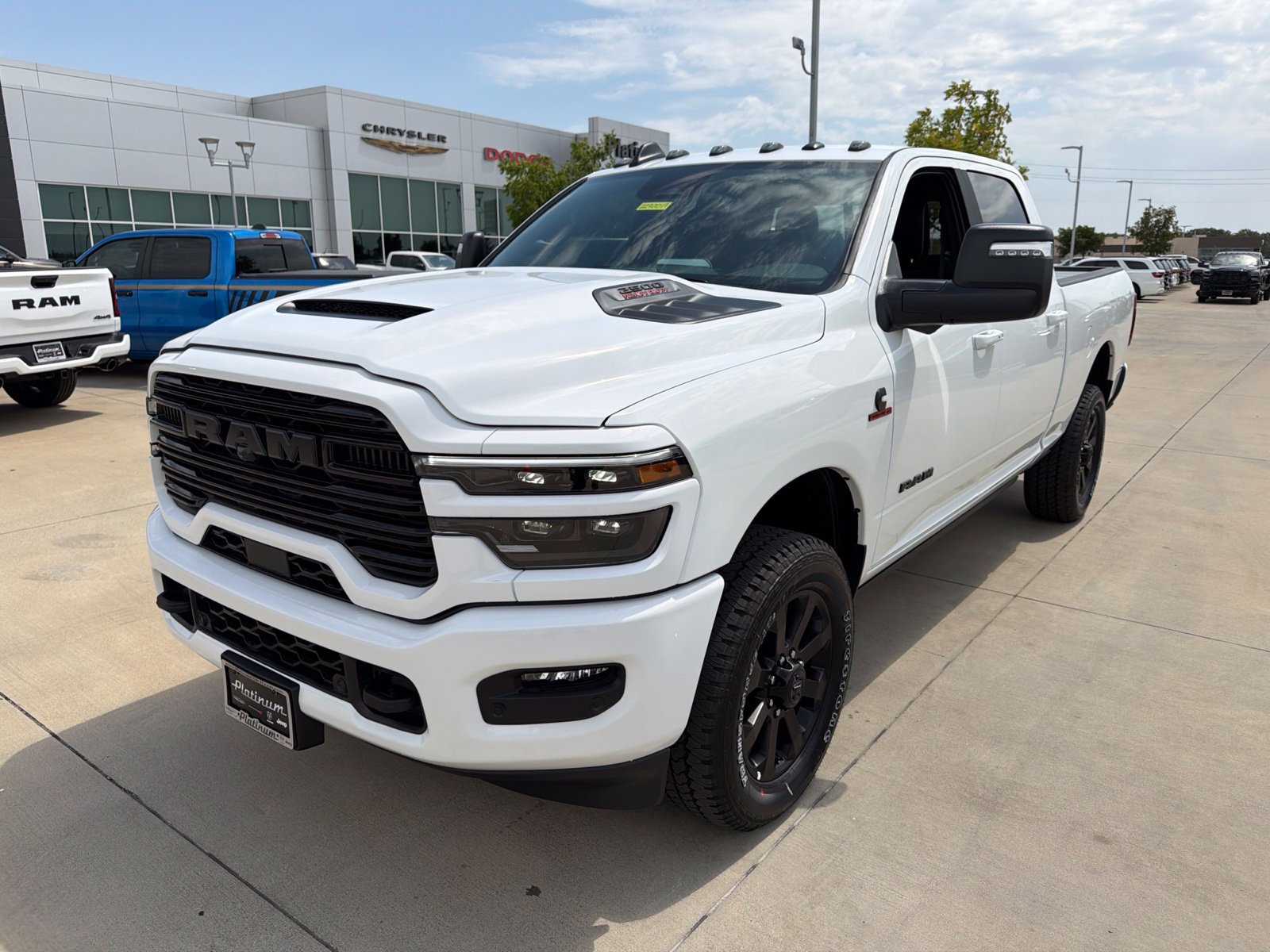 New 2027 RAM 2500 Laramie w/ Night Edition AWD/4WD image 9