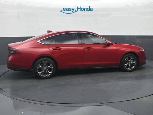 Used 2023 Honda Accord EX image 8