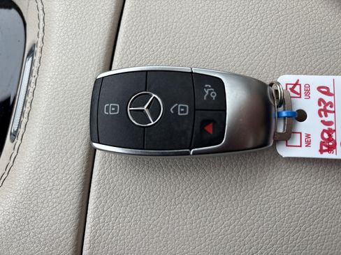 Used 2020 Mercedes-Benz GLE 350 4MATIC image 16