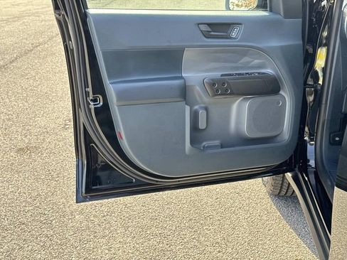 Used 2025 Ford Maverick XLT w/ XLT Luxury Package image 14