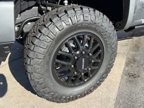 New 2026 Chevrolet Silverado 3500 High Country w/ High Country Premium Package image 15