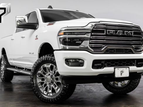 Used 2025 RAM 2500 Laramie image 1