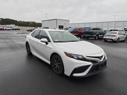 Used 2022 Toyota Camry SE