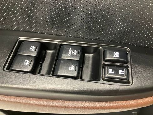 Used 2013 Subaru Outback 2.5i Limited image 22