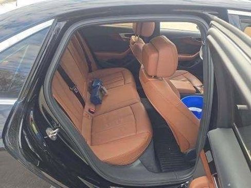 Used 2023 Audi A4 2.0T Premium w/ Convenience Package image 9