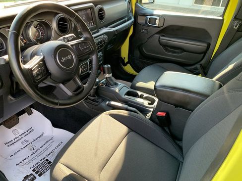 Used 2022 Jeep Wrangler Unlimited Sport AWD/4WD image 11