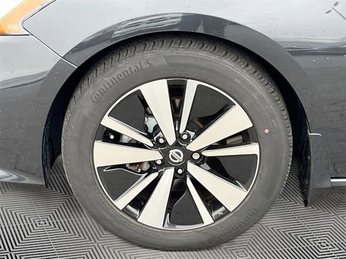 Certified 2022 Nissan Altima 2.5 SL image 32