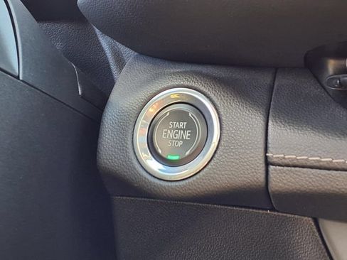 Used 2023 Buick Envision Essence w/ Sport Touring Package AWD/4WD image 63