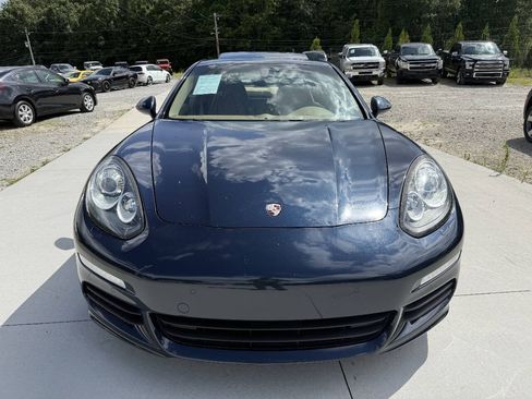 Used 2015 Porsche Panamera 4 AWD/4WD image 2