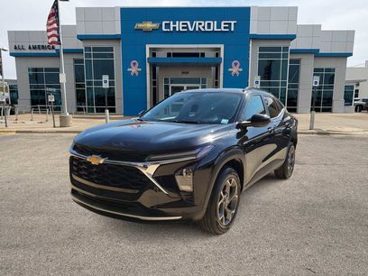 Used 2025 Chevrolet Trax LT w/ Driver Confidence Package