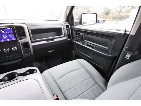Used 2016 RAM 1500 Tradesman w/ Popular Equipment Group image 9