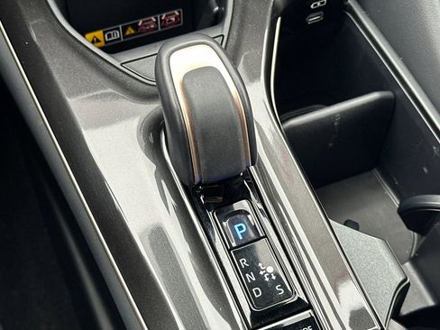 Certified 2025 Toyota Crown Signia XLE image 21