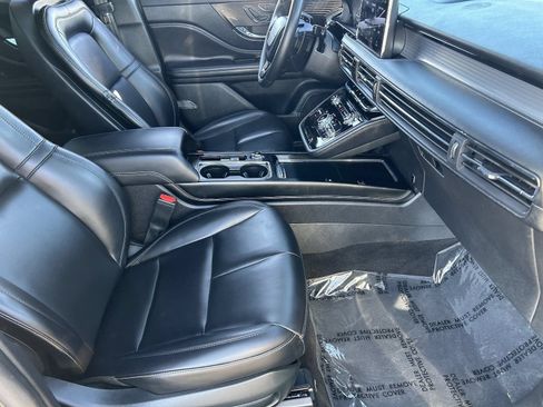 Used 2022 Lincoln Corsair FWD image 13