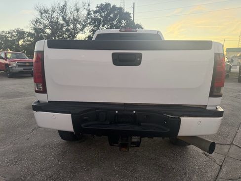 Used 2012 GMC Sierra 2500 Denali w/ Suspension Package, Off-Road image 4