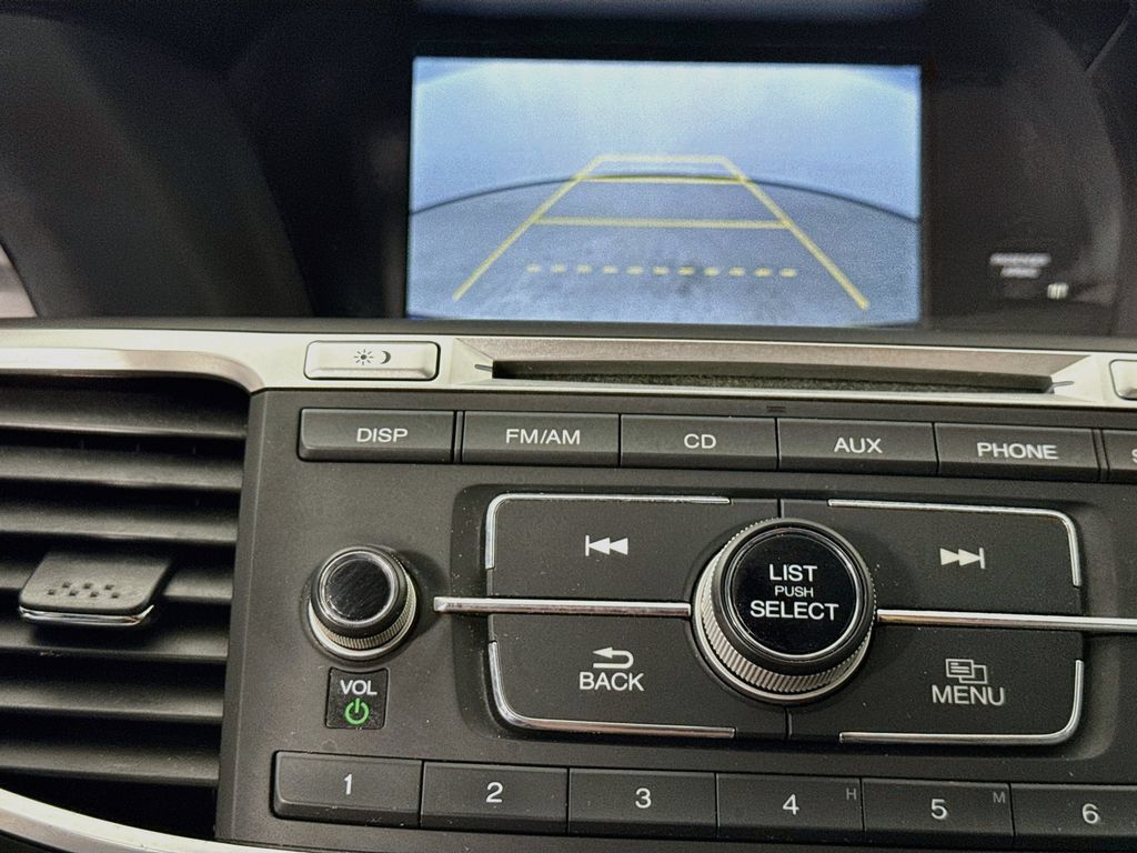 Used 2015 Honda Accord LX image 16