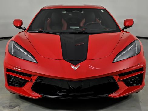 Used 2024 Chevrolet Corvette Stingray Premium Cpe RWD image 4