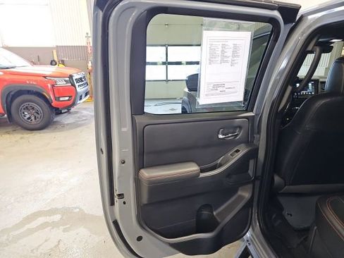 Certified 2023 Nissan Frontier PRO-4X w/ Pro-4X Premium Package image 19