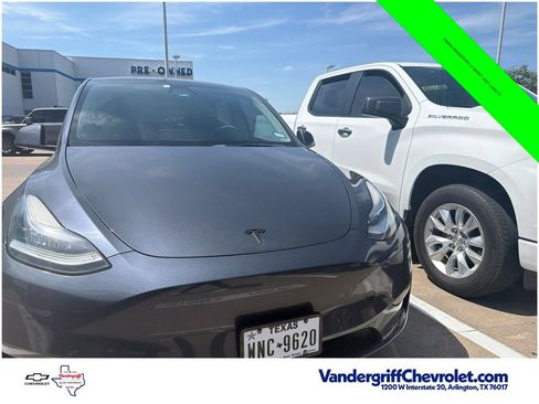 Used 2023 Tesla Model Y Long Range AWD/4WD image 3