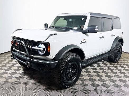 Used 2023 Ford Bronco Wildtrak AWD/4WD image 3