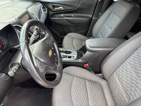 Used 2019 Chevrolet Equinox LT FWD image 15