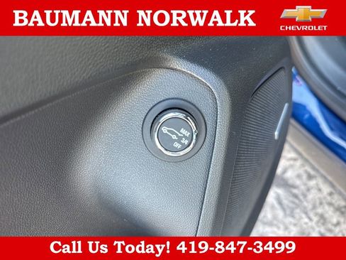 Used 2023 Chevrolet TrailBlazer ACTIV w/ Sun and Liftgate Package AWD/4WD image 15