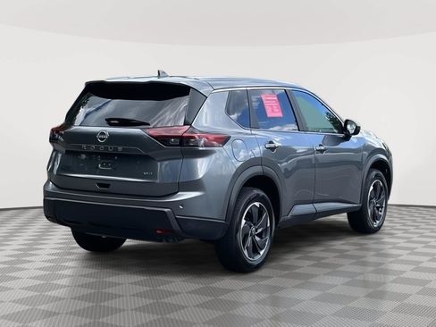 Certified 2025 Nissan Rogue SV AWD/4WD image 5