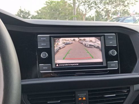 Certified 2024 Volkswagen Jetta Sport FWD image 23