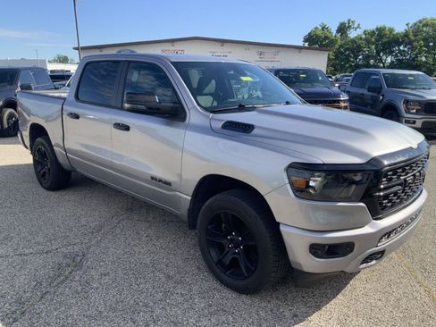 Used 2023 RAM 1500 Big Horn AWD/4WD image 2