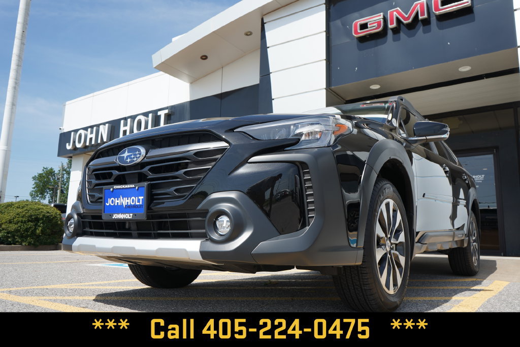 Used 2025 Subaru Outback Limited AWD/4WD image 4