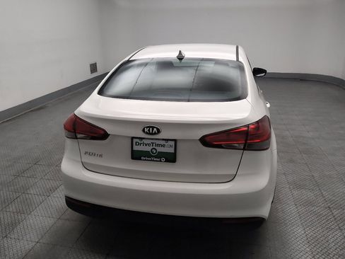 Used 2018 Kia Forte LX FWD image 7