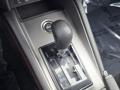 Used 2024 Mitsubishi Outlander Sport S image 30