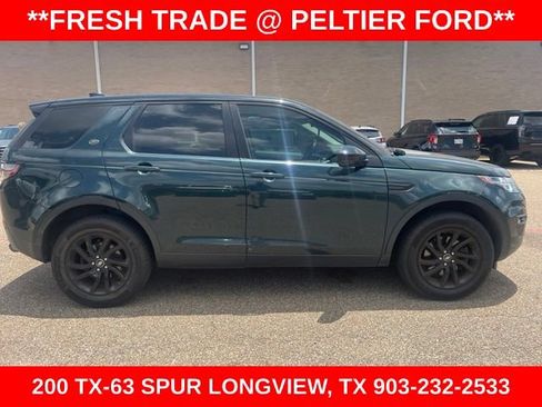 Used 2017 Land Rover Discovery Sport SE AWD/4WD image 9