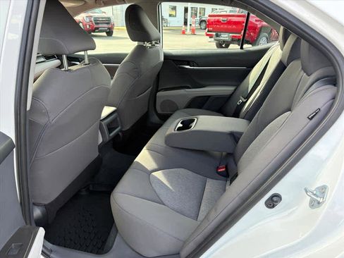 Used 2023 Toyota Camry LE image 10