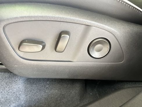 New 2025 Buick Enclave Sport Touring w/ Power Package image 15