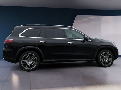 Certified 2025 Mercedes-Benz GLS 450 4MATIC image 6