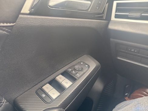 Used 2024 Mitsubishi Outlander SEL image 16