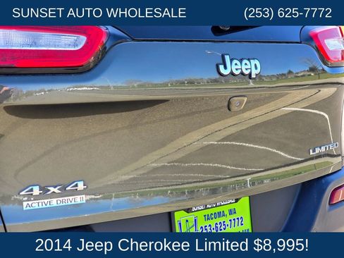Used 2014 Jeep Cherokee Limited w/ Technology Group image 25
