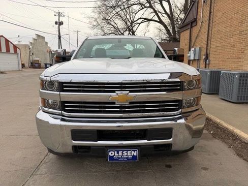 Used 2015 Chevrolet Silverado 2500 W/T image 3