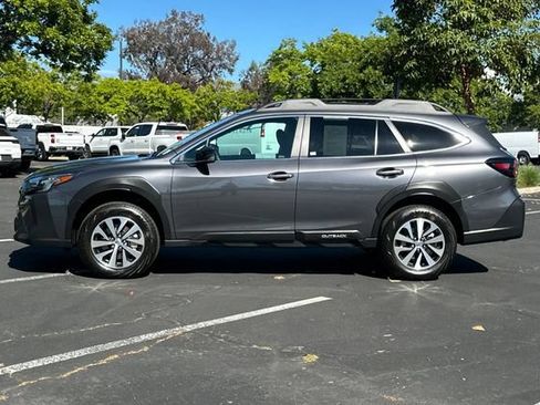 New 2025 Subaru Outback Premium AWD/4WD image 7