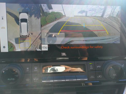 Used 2024 Toyota Grand Highlander Limited image 41