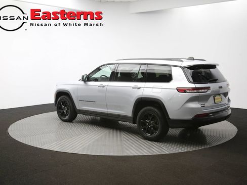 Used 2024 Jeep Grand Cherokee L Laredo image 62