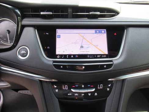 Used 2021 Cadillac XT5 Premium Luxury FWD image 26